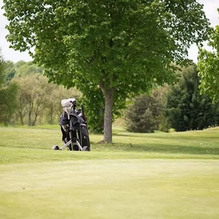 Abbaye Du Golf De Hotel 3*